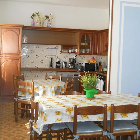 Al Ponte Apartman Marone